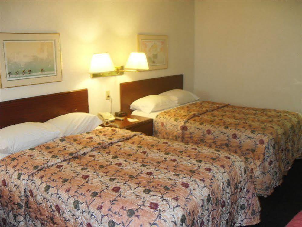 Days Inn By Wyndham Maumee/Toledo Exterior foto